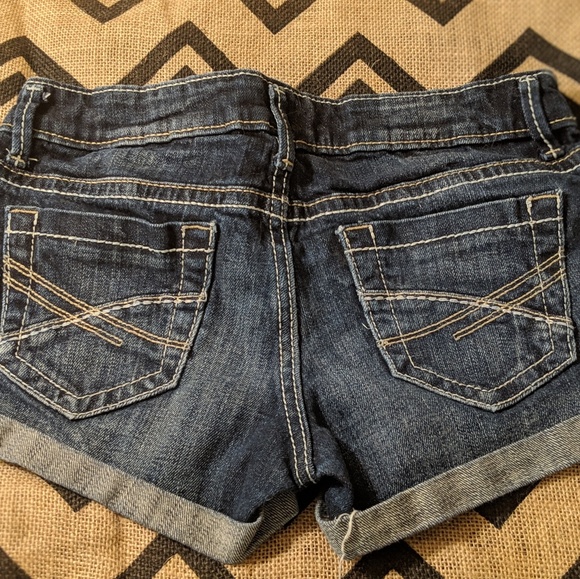 3/$25-Aeropostale denim shorts - Picture 2 of 4